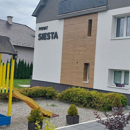 Hotel Penzion Privat Siesta Liptovský Mikuláš Esterno foto