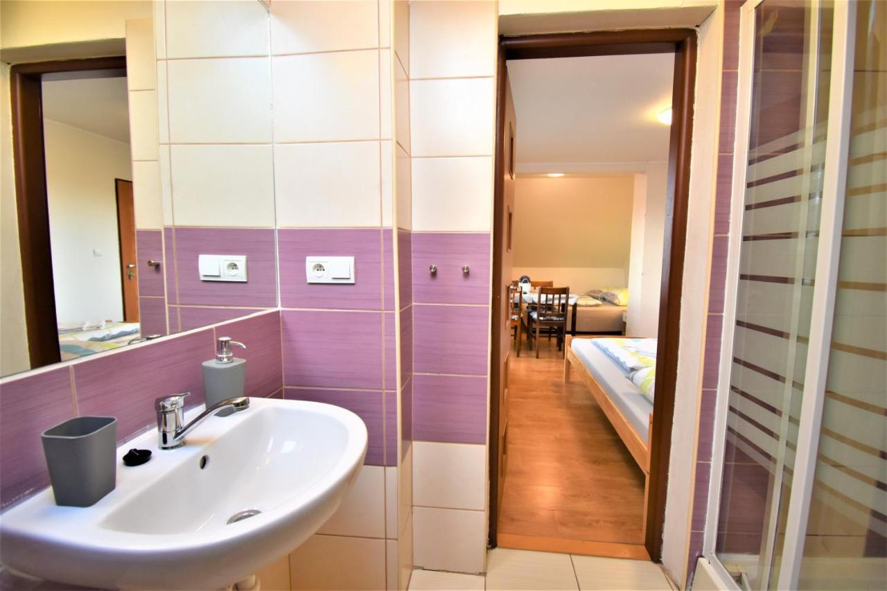 Hotel Penzion Privat Siesta Liptovský Mikuláš Esterno foto