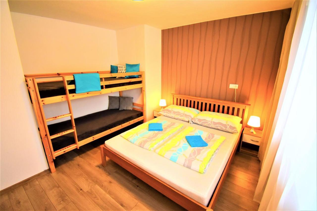 Hotel Penzion Privat Siesta Liptovský Mikuláš Esterno foto
