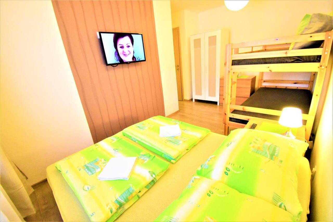 Hotel Penzion Privat Siesta Liptovský Mikuláš Esterno foto