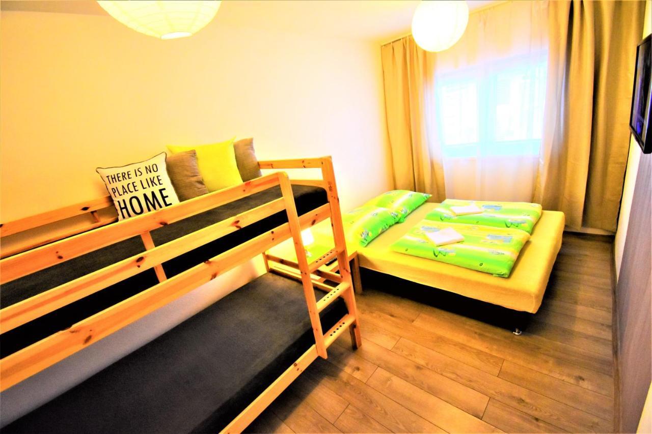 Hotel Penzion Privat Siesta Liptovský Mikuláš Esterno foto